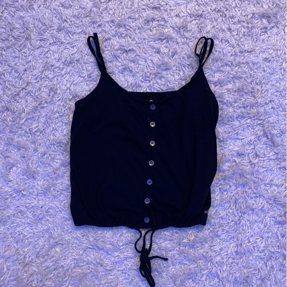 Hollister tank